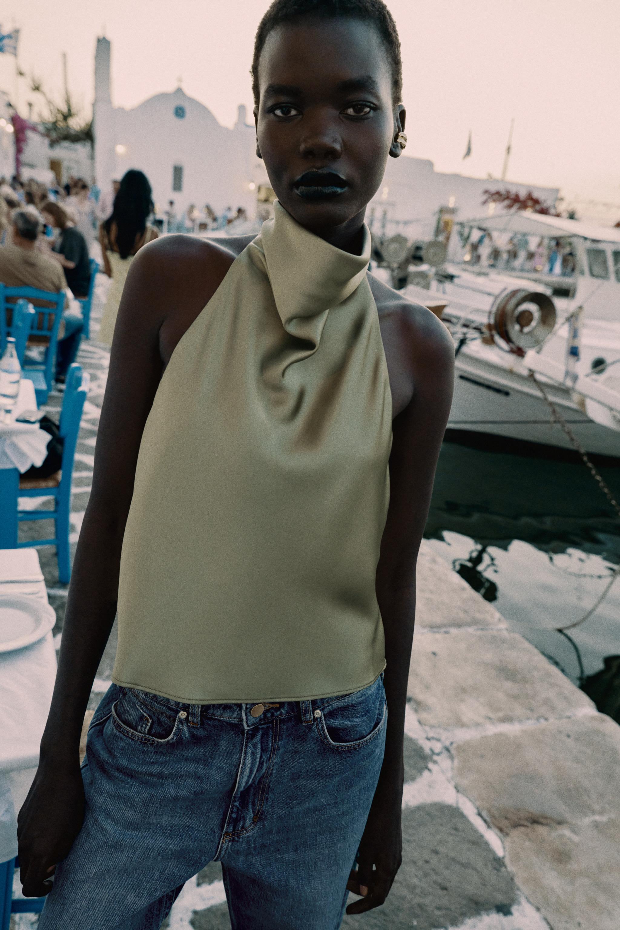 TOP HALTER SATINÉ